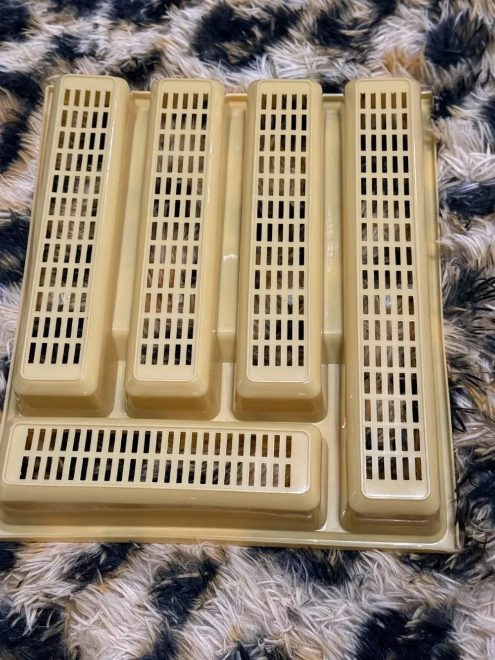 Vintage Yellow Gold Hard Plastic Mesh Silverware Tray Flatware Holder Mcm